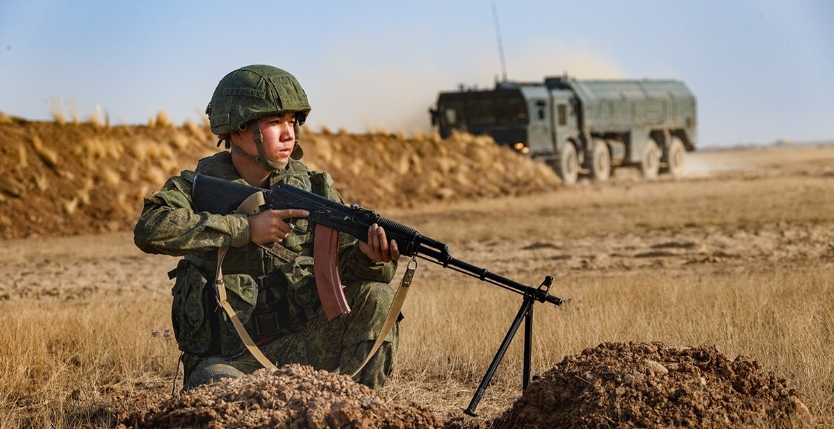 Humiliation for Putin as Elite Russian Soldiers Shot Each Other for ...