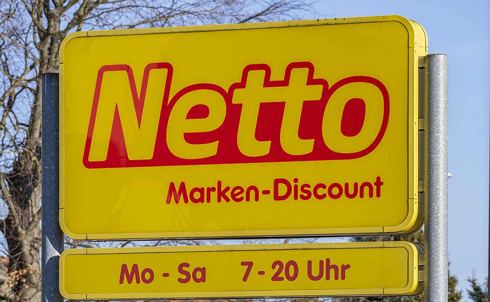 Schild_für_den_Netto_Marken-Discount