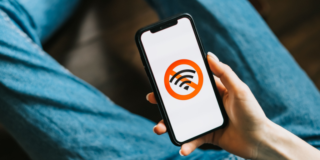 Phone, no internet, offline