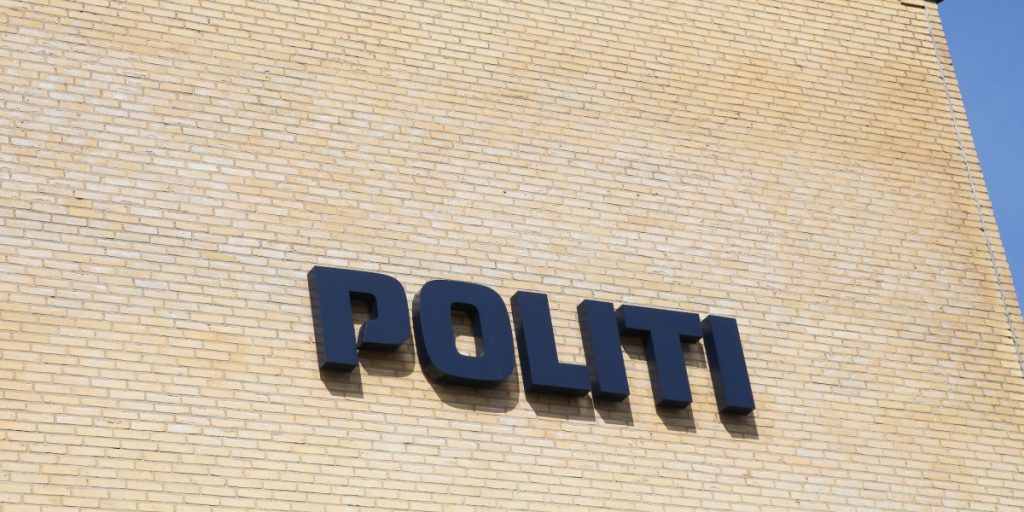 30-årig bed flere politibetjente: Nu er dommen faldet