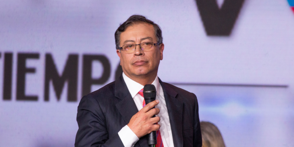 Gustavo Petro, Colombia