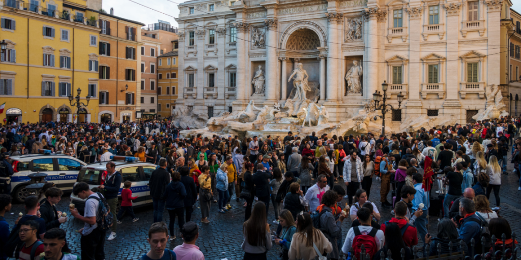 Italy, tourists, Rome