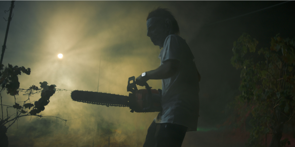 Horror movie, chainsaw