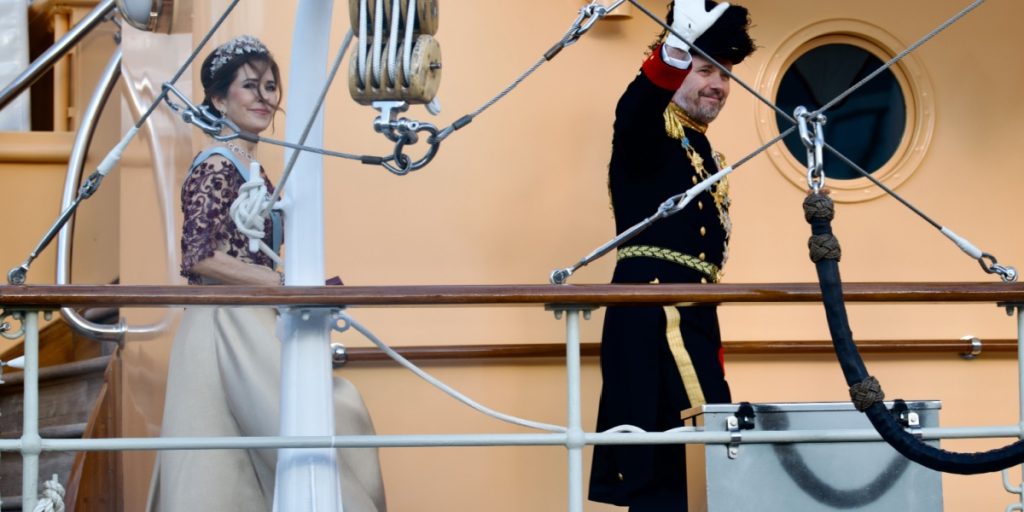 Frederik, Mary, Dannebrog
