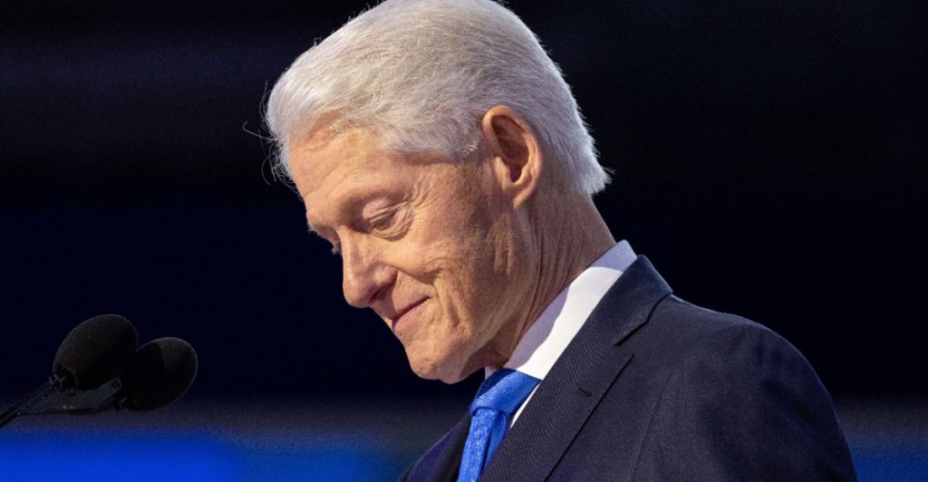 Clintons brev till Epstein väcker frågor – Trumps mystiska möte med Maxwell förbryllar