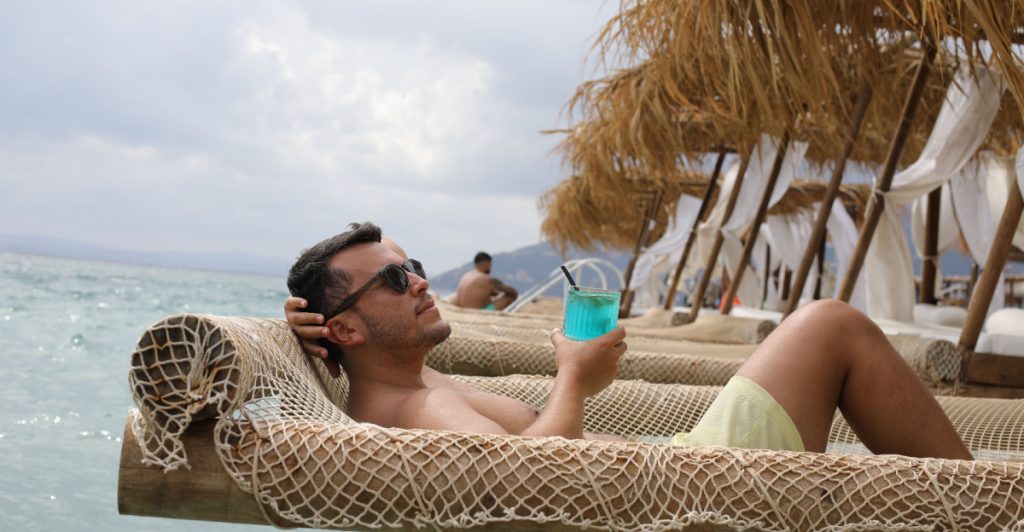 Varning till turister: Farliga stranddrinkar säljs på Mallorca