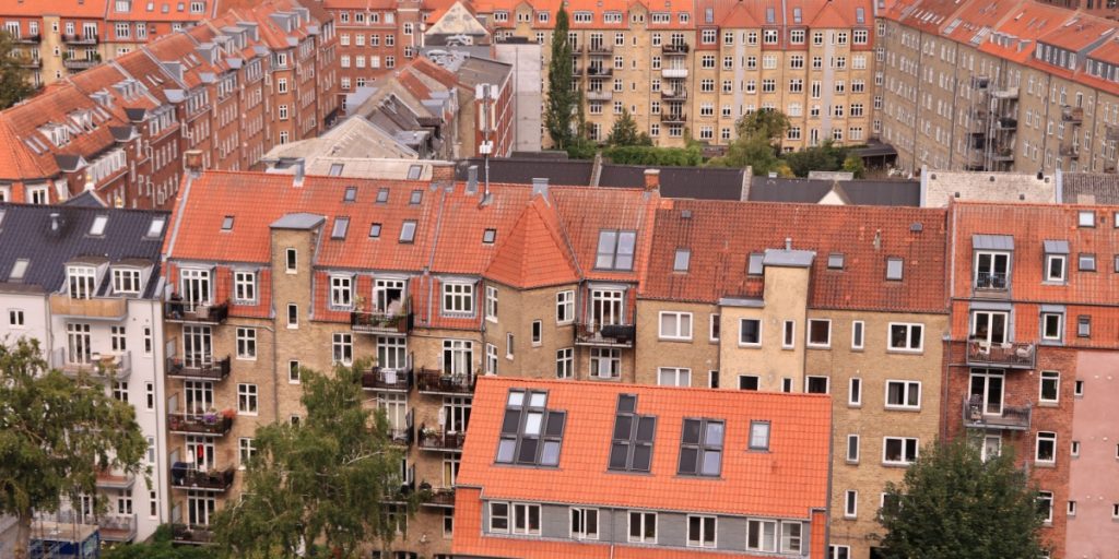 Boligkampen er startet for studerende: Står i en historisk svær situation