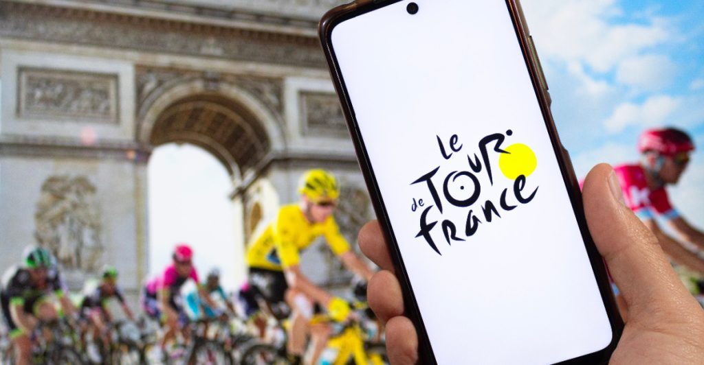 Knivattack skakade Tour de France – polis sköt gärningsman vid målgången