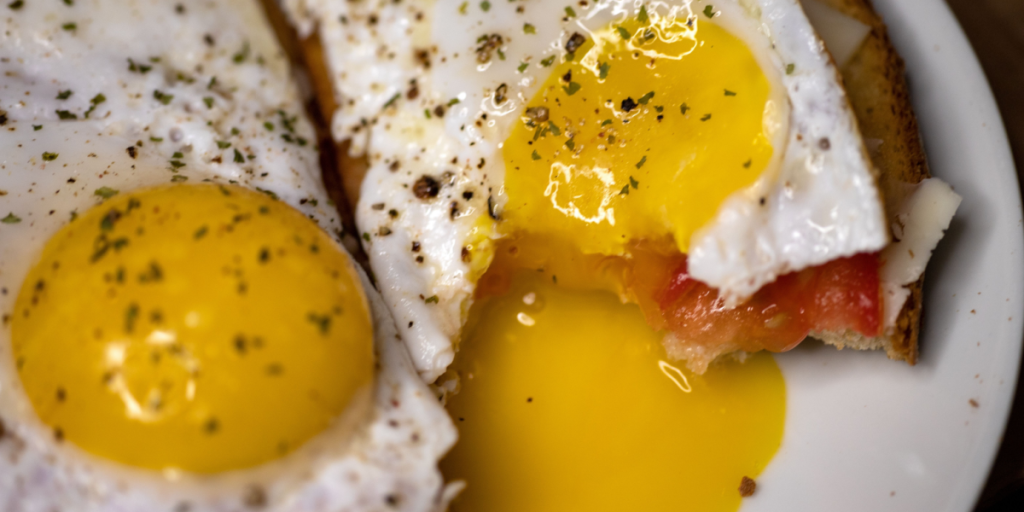 Eggs, breakfast, healthy