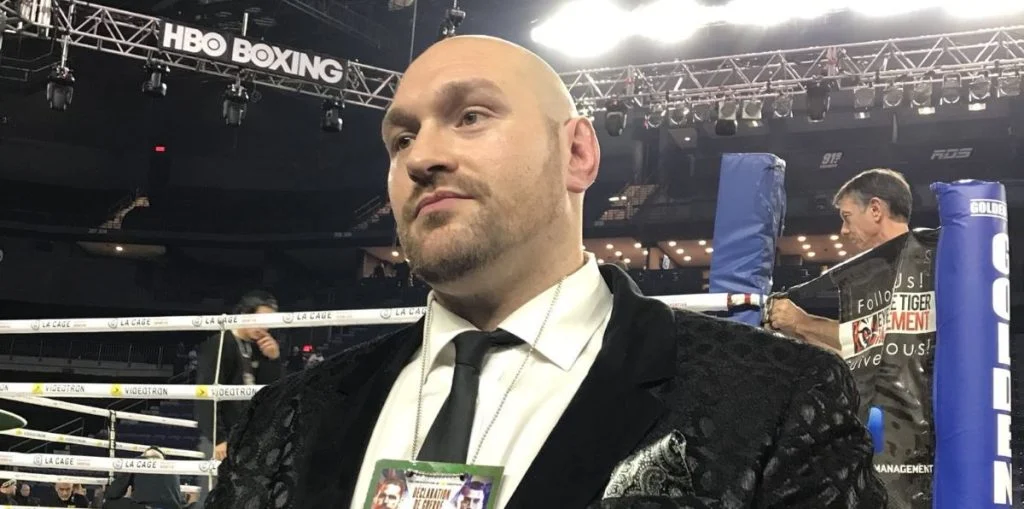 Tyson Fury deler sin ærlige holdning til Mike Tyson vs. Floyd Mayweather