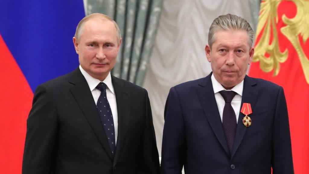 Vladimir Putin, Ravil Maganov