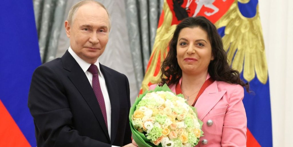 Vladimir_Putin and Margarita_Simonyan