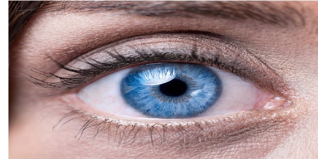 blue eyes color