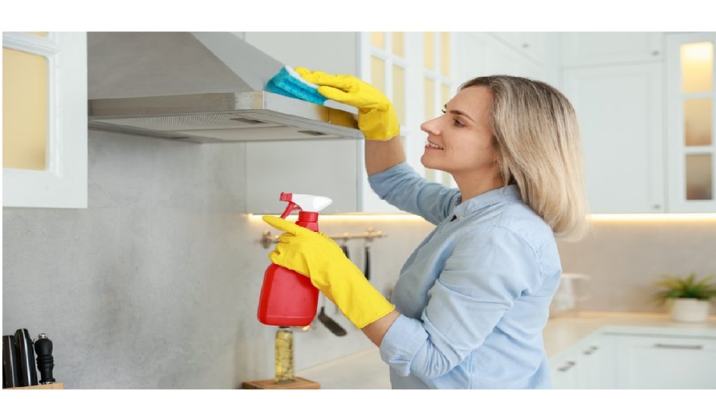 Kitchen cleaning