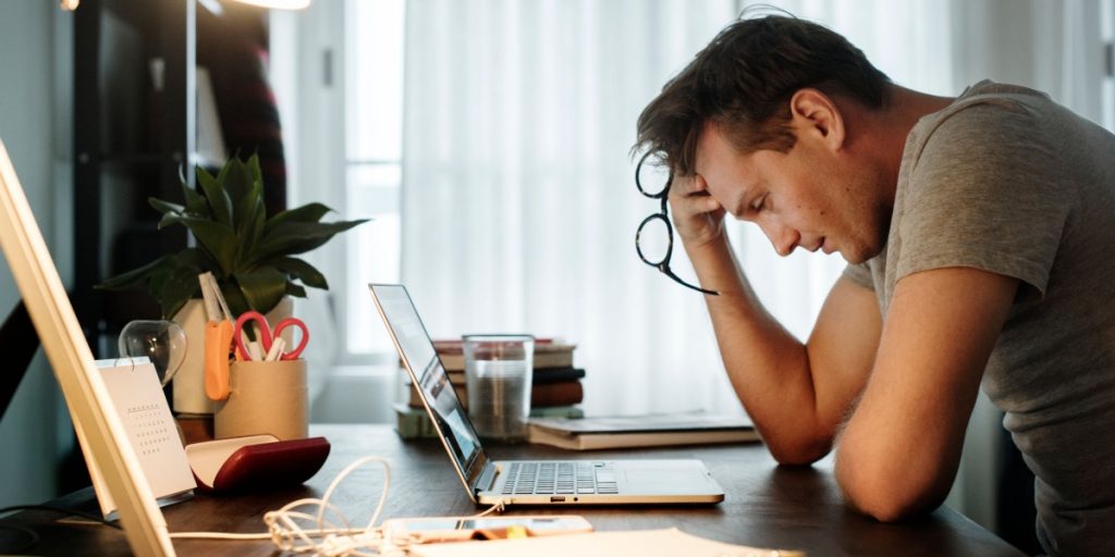 man computer web online mand stress work