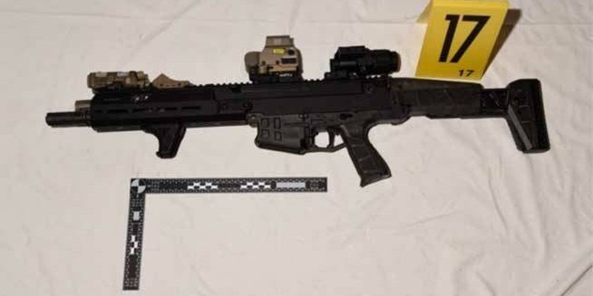 Assault rifle
