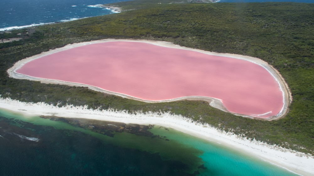 Lake Hillier