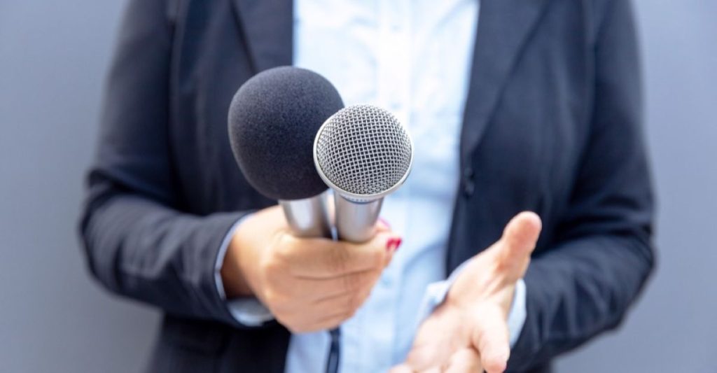 news journalist interview