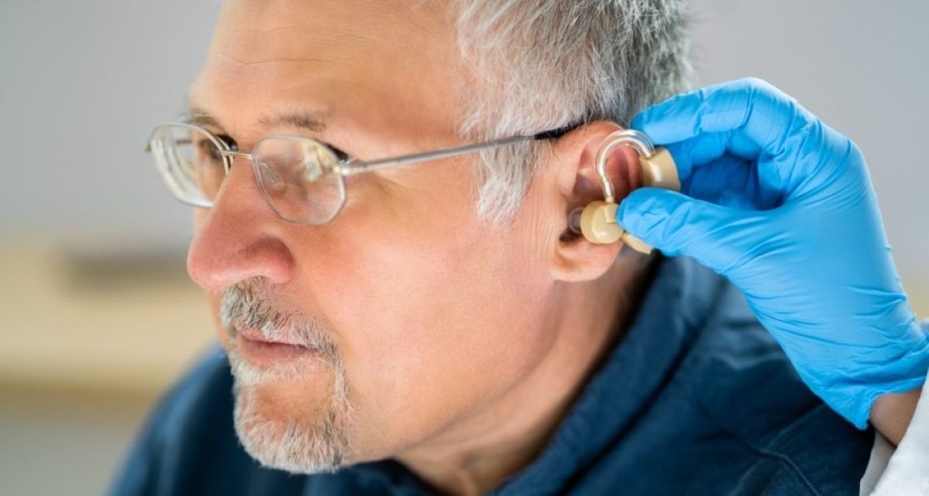 Hearing aid ear øre