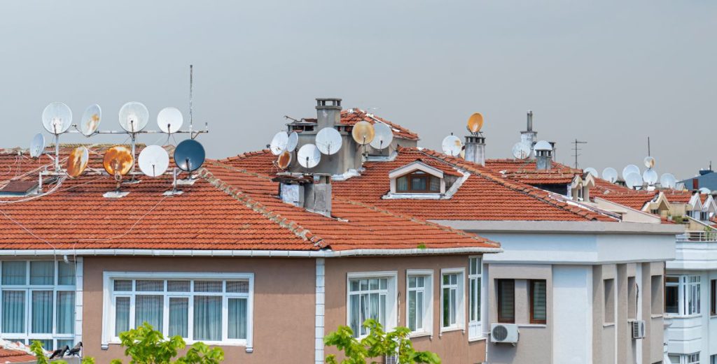 sattelite dishes