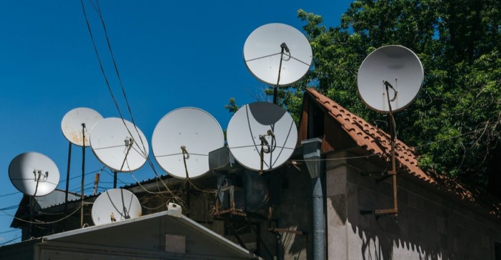 sattelite dishes
