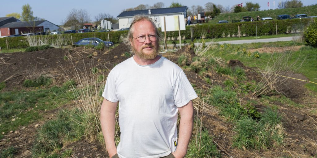 ‘Naboen fra helvede’ Markus træder ind i politik