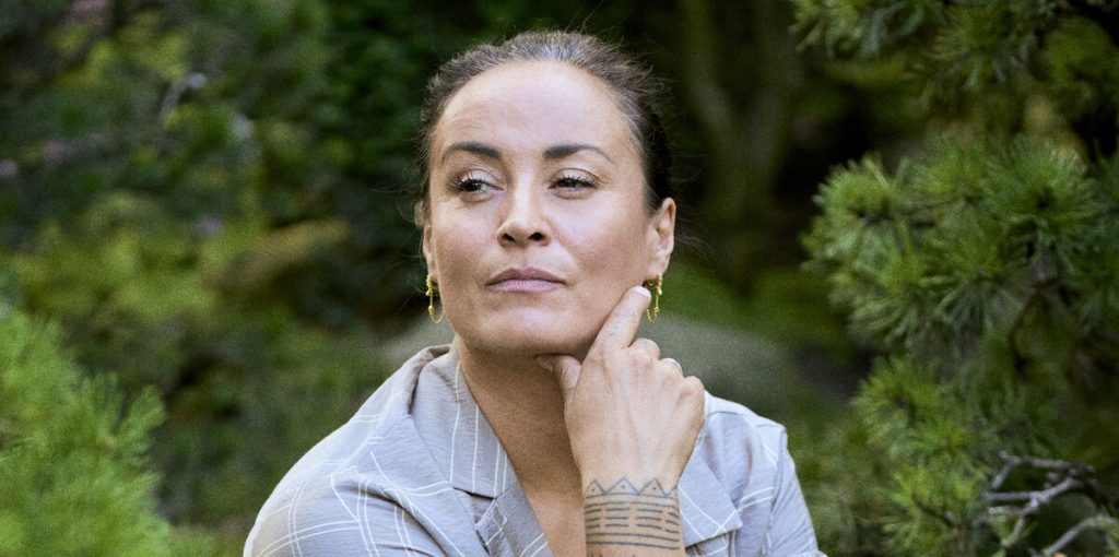 Har været tavs indtil nu – men nu tager Julie Berthelsen bladet fra munden