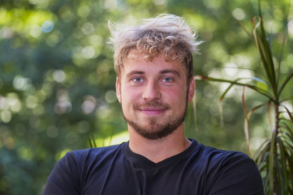 Isak Dreyer, Norges Tøffeste, NRK-profil, programleder