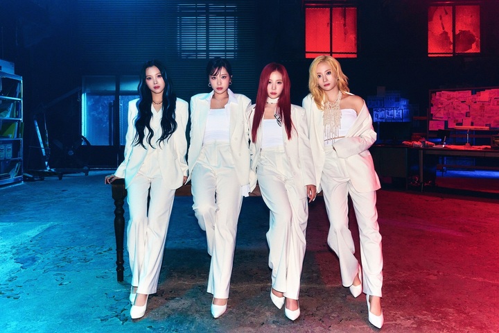 League Disrupt K-pop