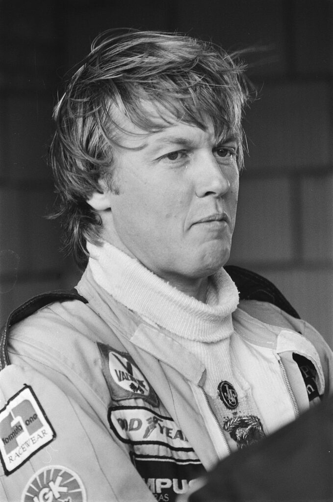 960px-Peterson_at_1978_Dutch_Grand_Prix-679x1024