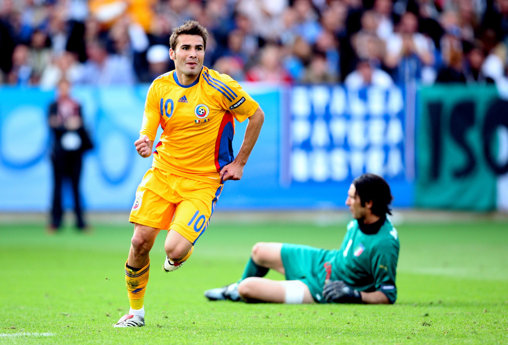 Zurich,,Switzerland,-,June,13,,2008:,Adrian,Mutu,Celebrates,After