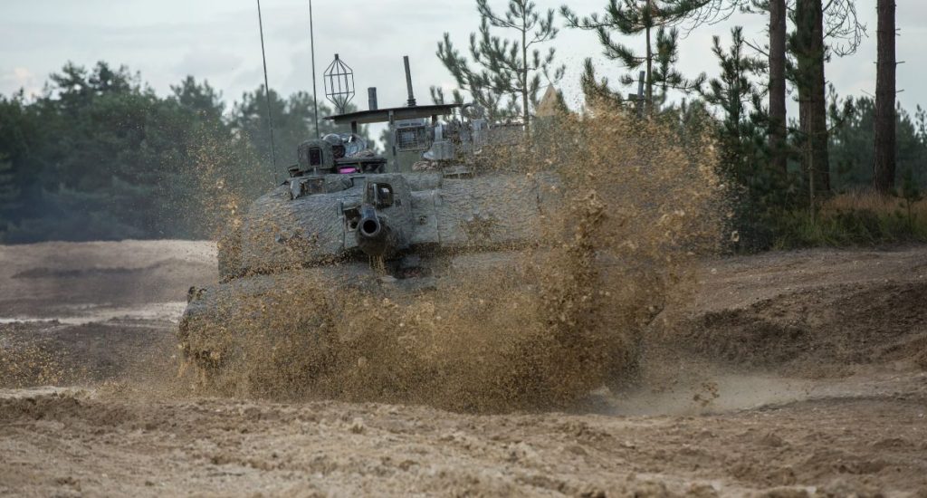 Challenger_2 tank