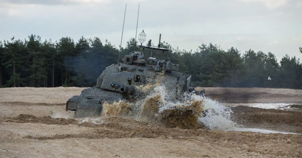 Challenger_2 tank