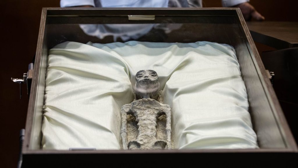 Peru alien
