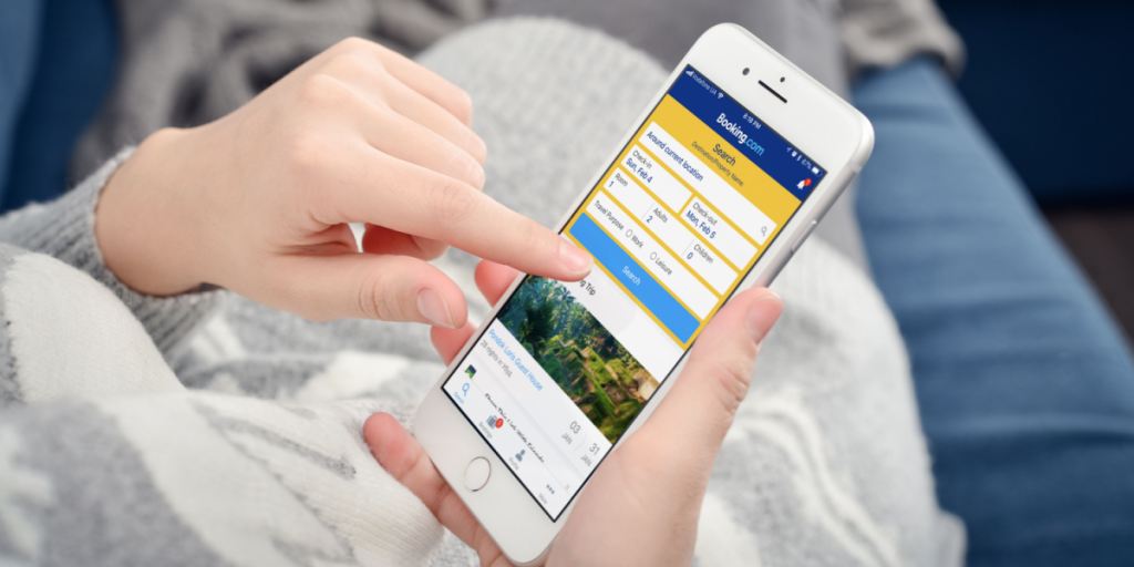 Booking.com, phone, online booking, hotel, vacation