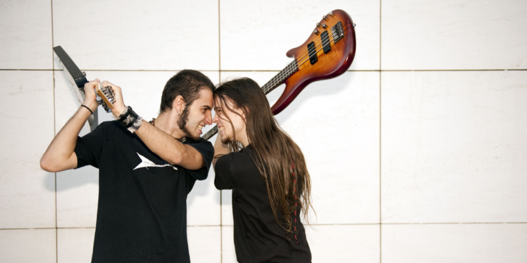 Musicians, fighting, band