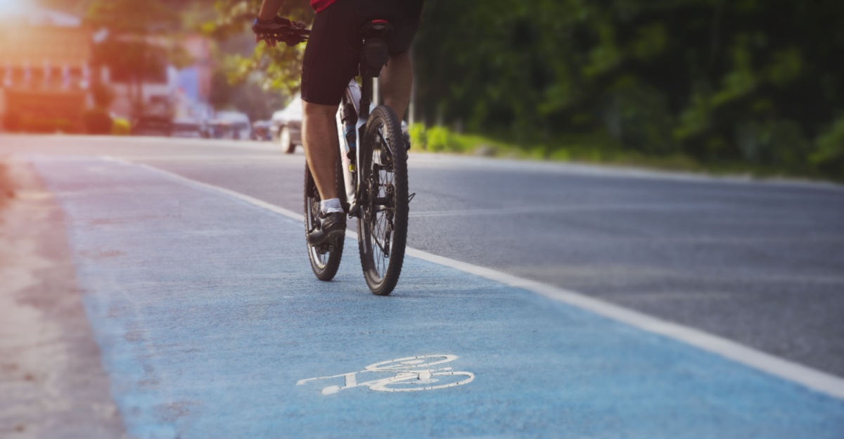 77-åring utviklet uvanlig sykkelstativ: Kan frakte alt fra stige til juletre