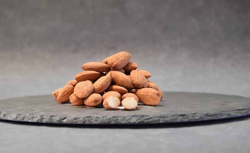 almonds, mandler