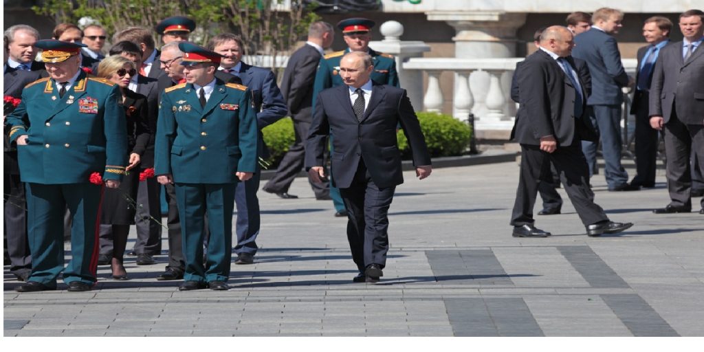 putin walking