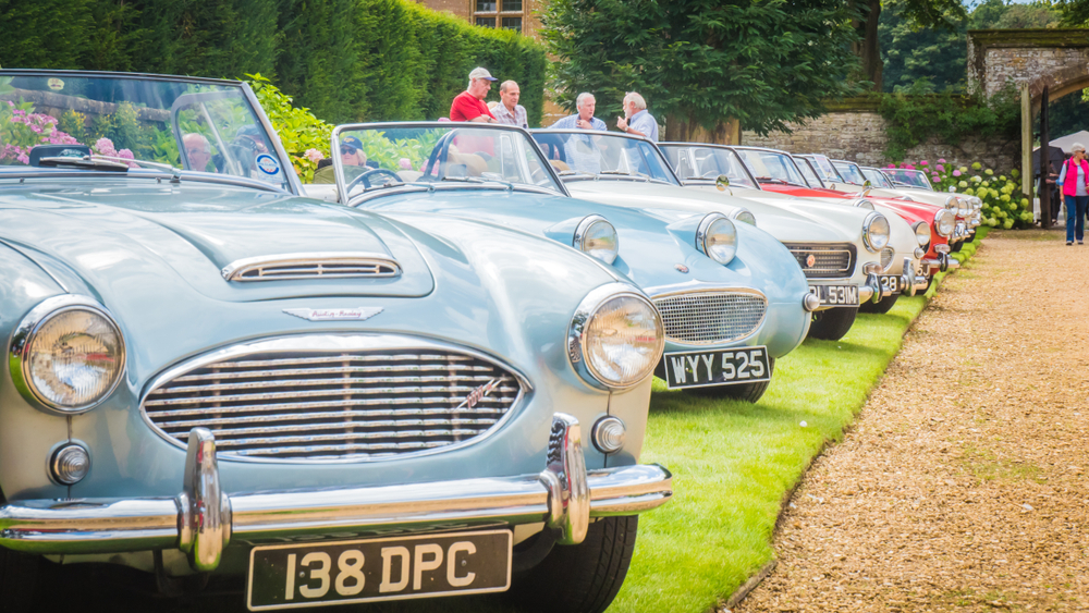 MG or Morris Garages, classic Austin Healey Frogeye Sprite vintage retro luxury sports cars, veteranbiler