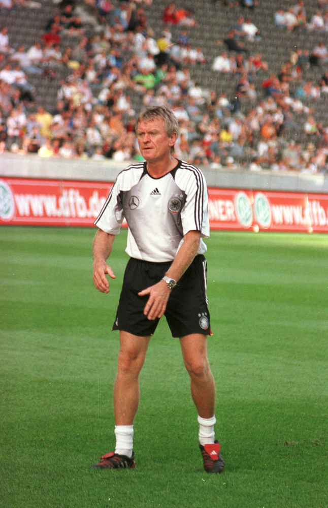 September,7,,2004,-,Berlin:,Sepp,Maier,,Legendary,Goalkeeper,Of