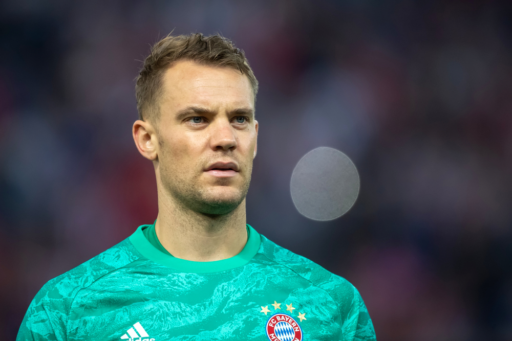 Piraeus,,Greece,-,October,22,,2019:,Goalkeeper,Of,Bayern,Manuel