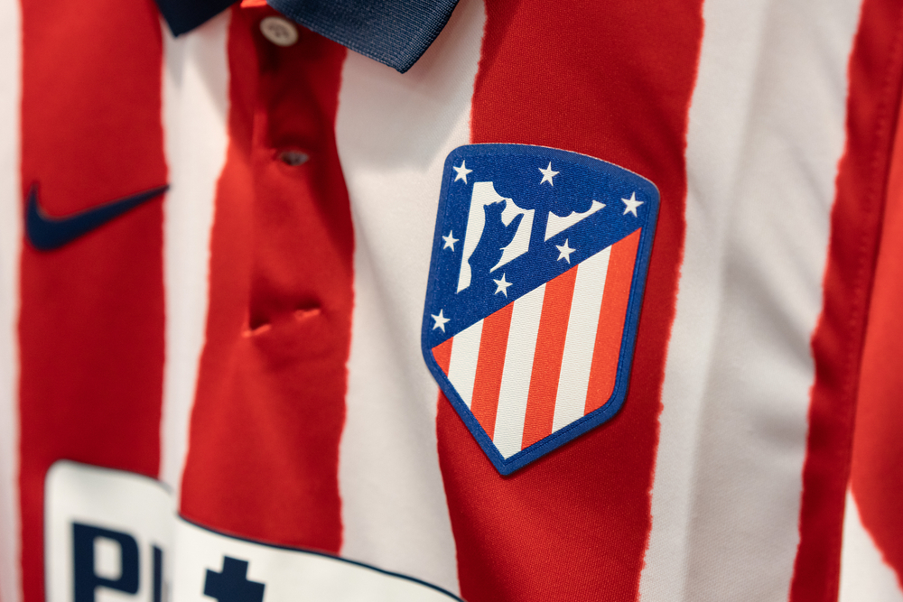 Bangkok,thailand,-august,15:,Close-up,On,Logo,Of,Atlético,Madrid,Football