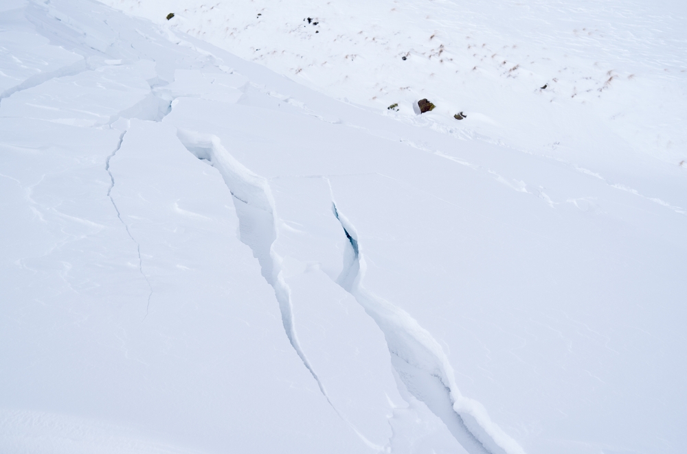Cracks,In,The,Snow,Before,The,Avalanche,Begins.