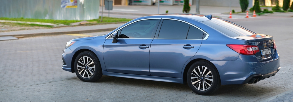 Subaru Legacy, sedan