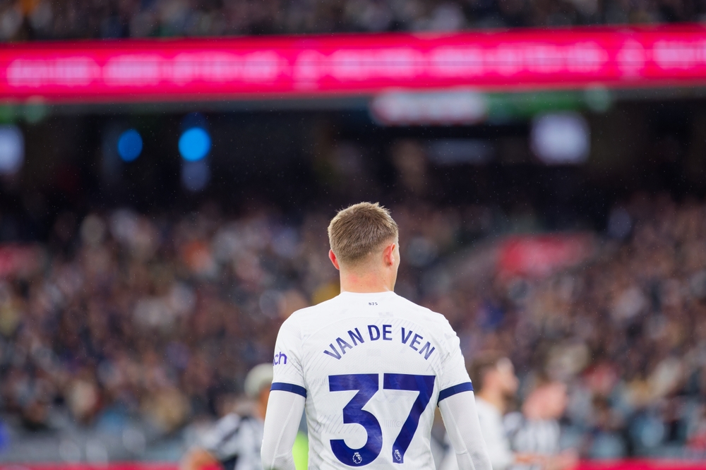 Micky,Van,De,Ven,Of,Tottenham,Looks,On,During,The