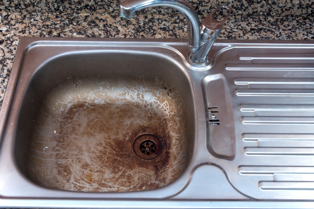 dirty sink kitchen clean kjøkkenvask vaske skitten