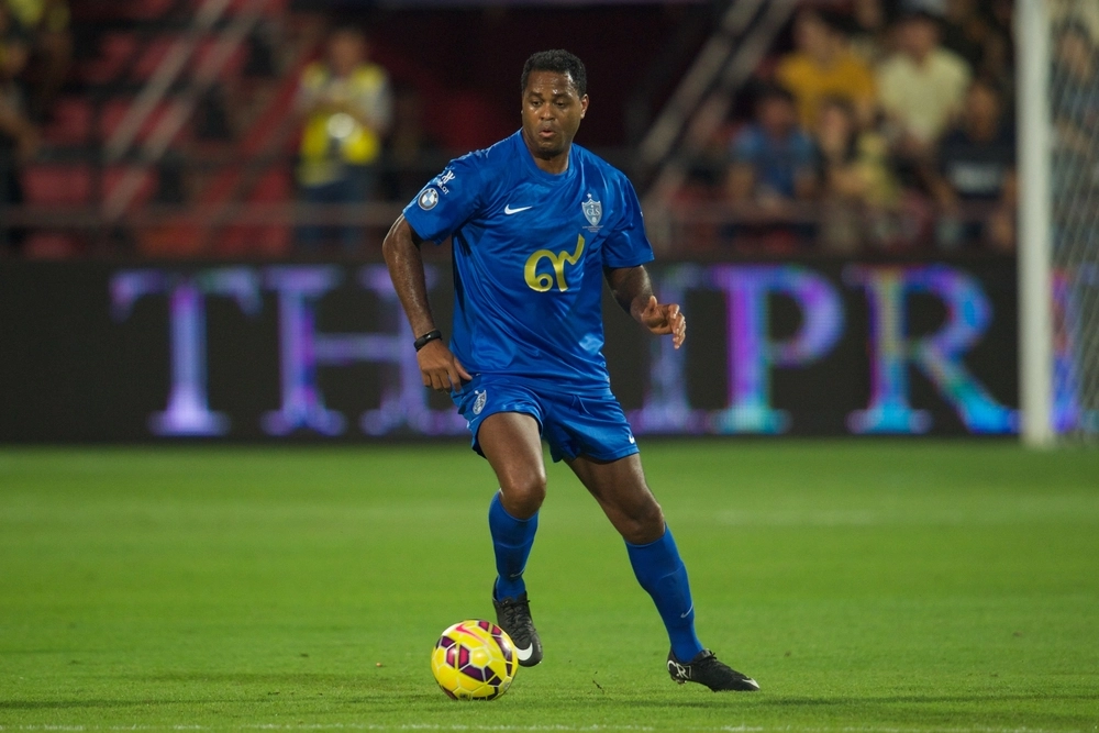 Bangkok,,Thailand,-,December,05:,Patrick,Kluivert,Of,Team,Cannavaro
