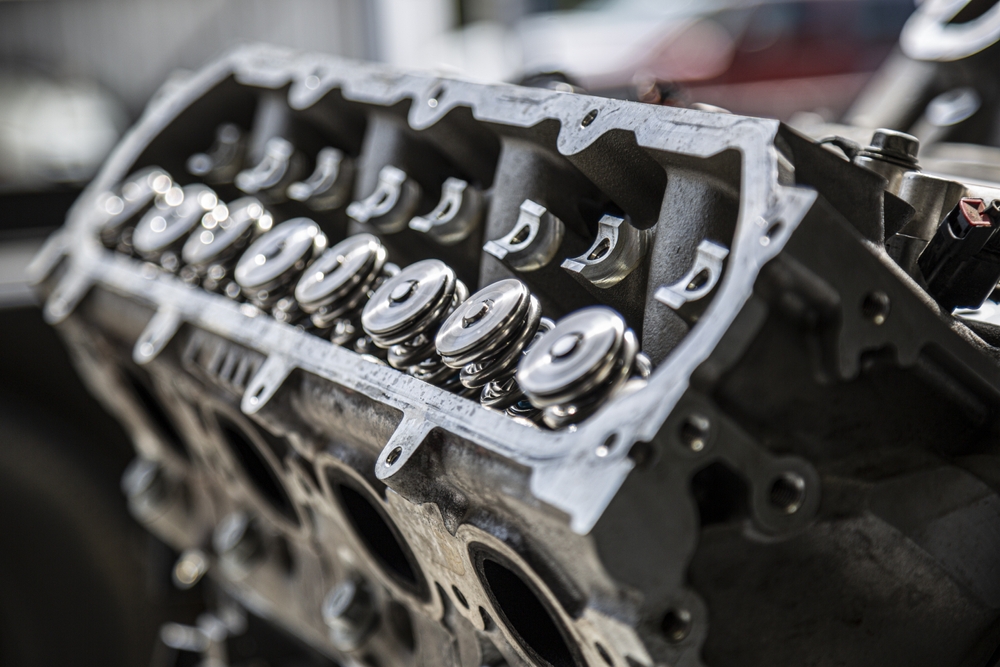 Exposed,Shiny,V8,Engine,Block,motor