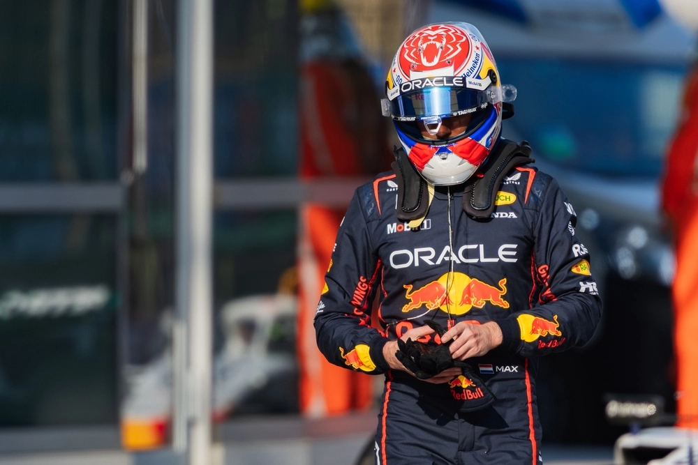 Løbet er kørt: Max Verstappen smider håndklædet i ringen